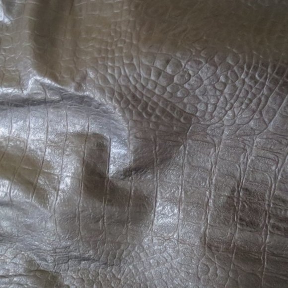 ANNE KLEIN BLACK LEATHER ALLIGATOR PRINT MINI SKIRT 8 - Picture 5 of 7